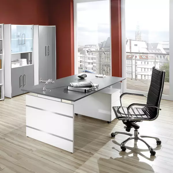 Büro Schreibtische mit Wangen-Gestell
