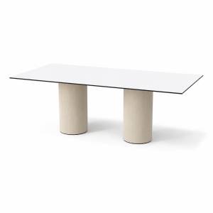 BM970620_Andreu_World_Solid_Outdoor-Tisch _100%_recyceltes_U