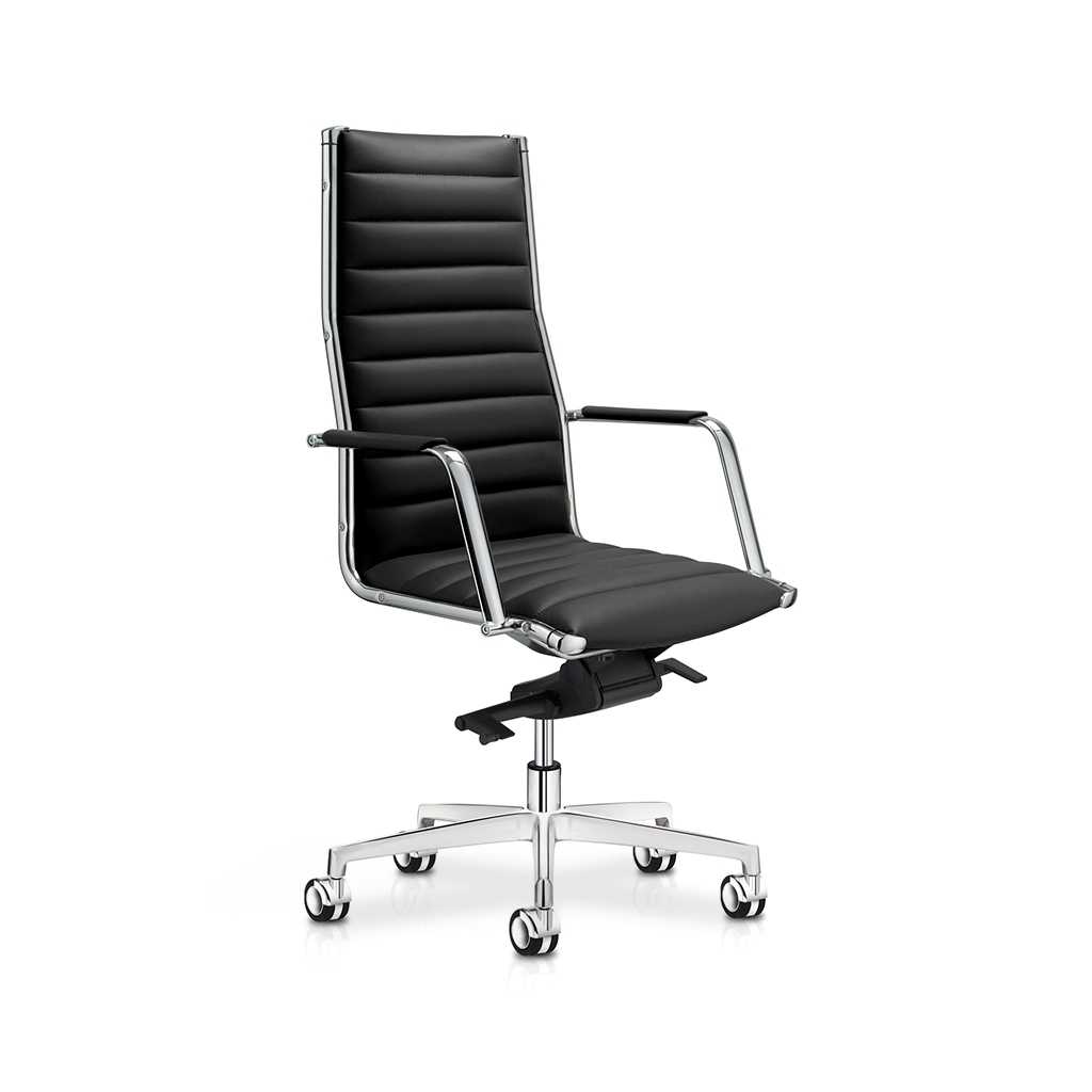 Chefsessel Leder eleganter Chefsessel aus Leder. Drehbar und höhenverstellbar. Auf silbernem Drehkreuz mit Rollen.