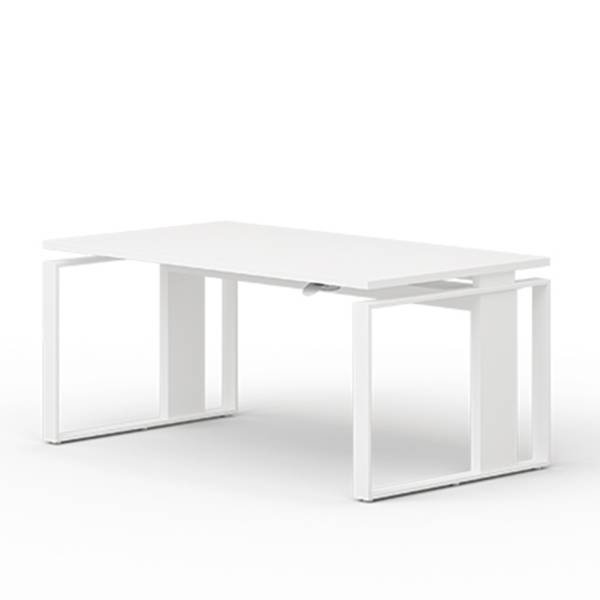 BM49824_Design_Schreibtisch_höhenverstellbar_Fever_01.jpg