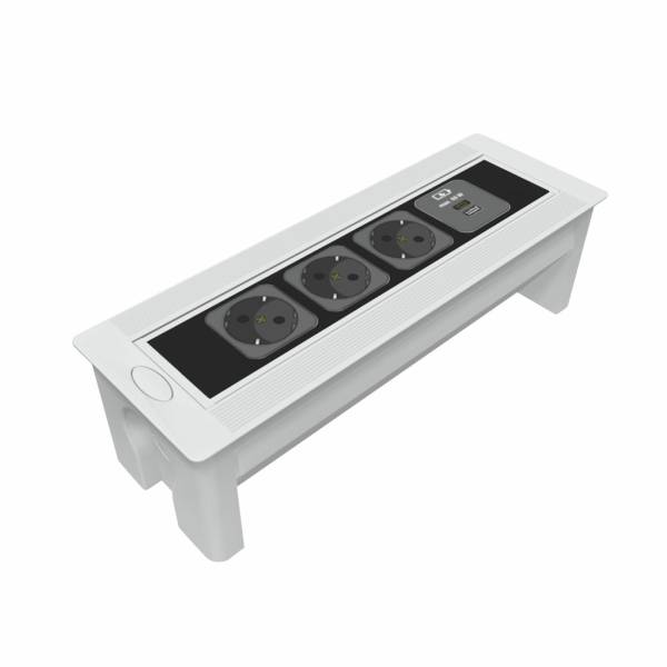 Einbausteckdose-3x-Schuko-1x-65w-usb-01.jpg