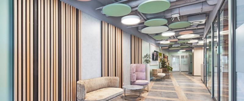 INSIDER WORKSPACE – Light and Acoustics