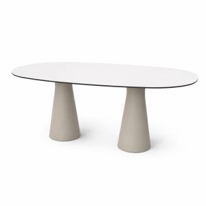 BM970624_Andreu_World_Reverse_Outdoor-Tisch_100%_recyceltes_
