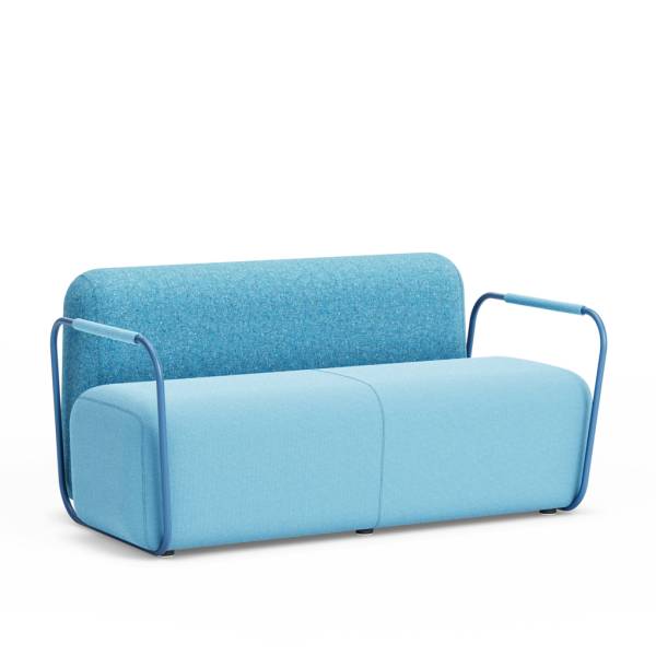 BM096032-2-Sitzer-Sofa-MasterLounge-01.jpg