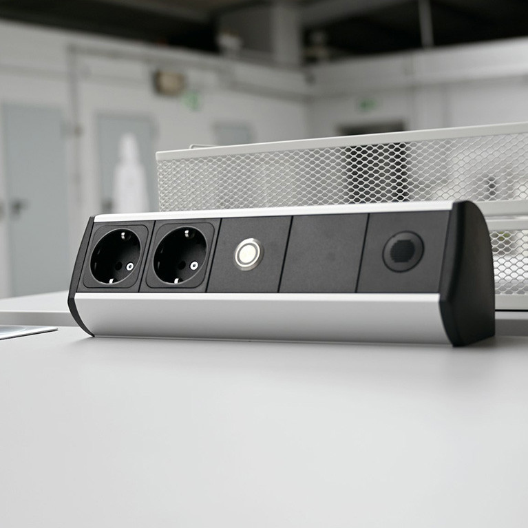 Ausstattungsvarianten: Von Schuko bis USB und HDMI Ausstattungsvarianten: Von Schuko bis USB und HDMI