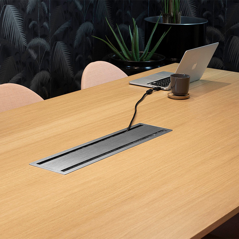 Vorteile von Einbausteckdosen im Büro und Konferenzraum Vorteile von Einbausteckdosen im Büro und Konferenzraum