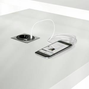 Einbausteckdose-Netbox-Point-frei-konfigurierbar-01.jpg