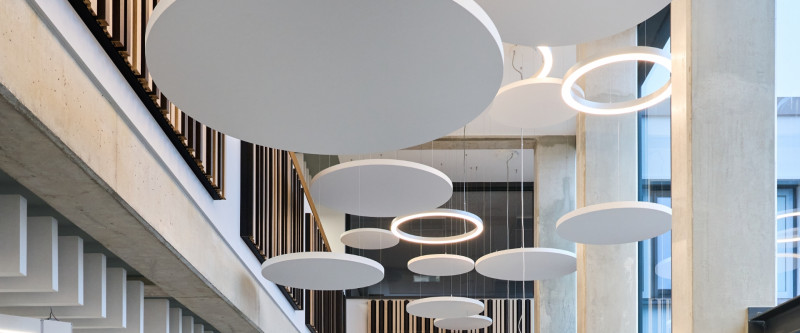 INSIDER WORKSPACE – Light and Acoustics