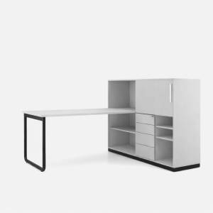 BM969871_Schreibtisch_Play&Work_2.0_mit_Highboard_01.jpg