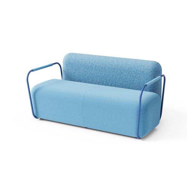 BM096032-2-Sitzer-Sofa-MasterLounge-01.jpg