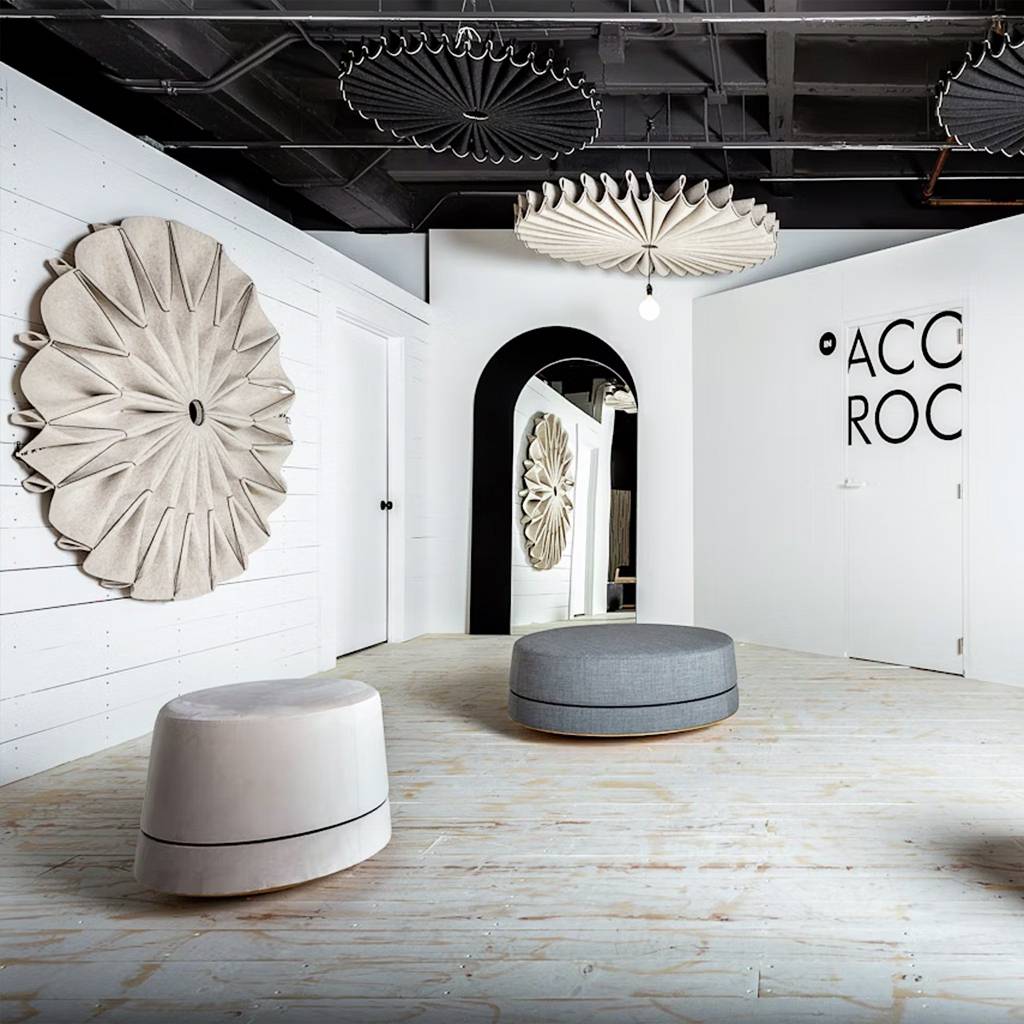 Akustik Wandabsorber BuzziPleat von BuzziSpace Handarbeit 100% recyceltes Material