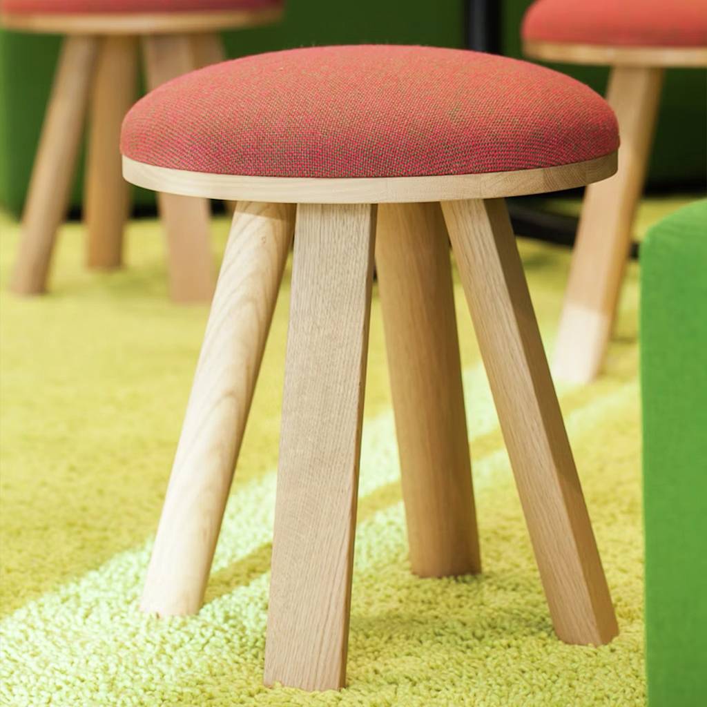 Hocker BuzziMilk von BuzziSpace
