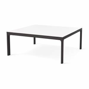 Outdoor-Loungetisch-Andreu-World-Raglan-01.jpg