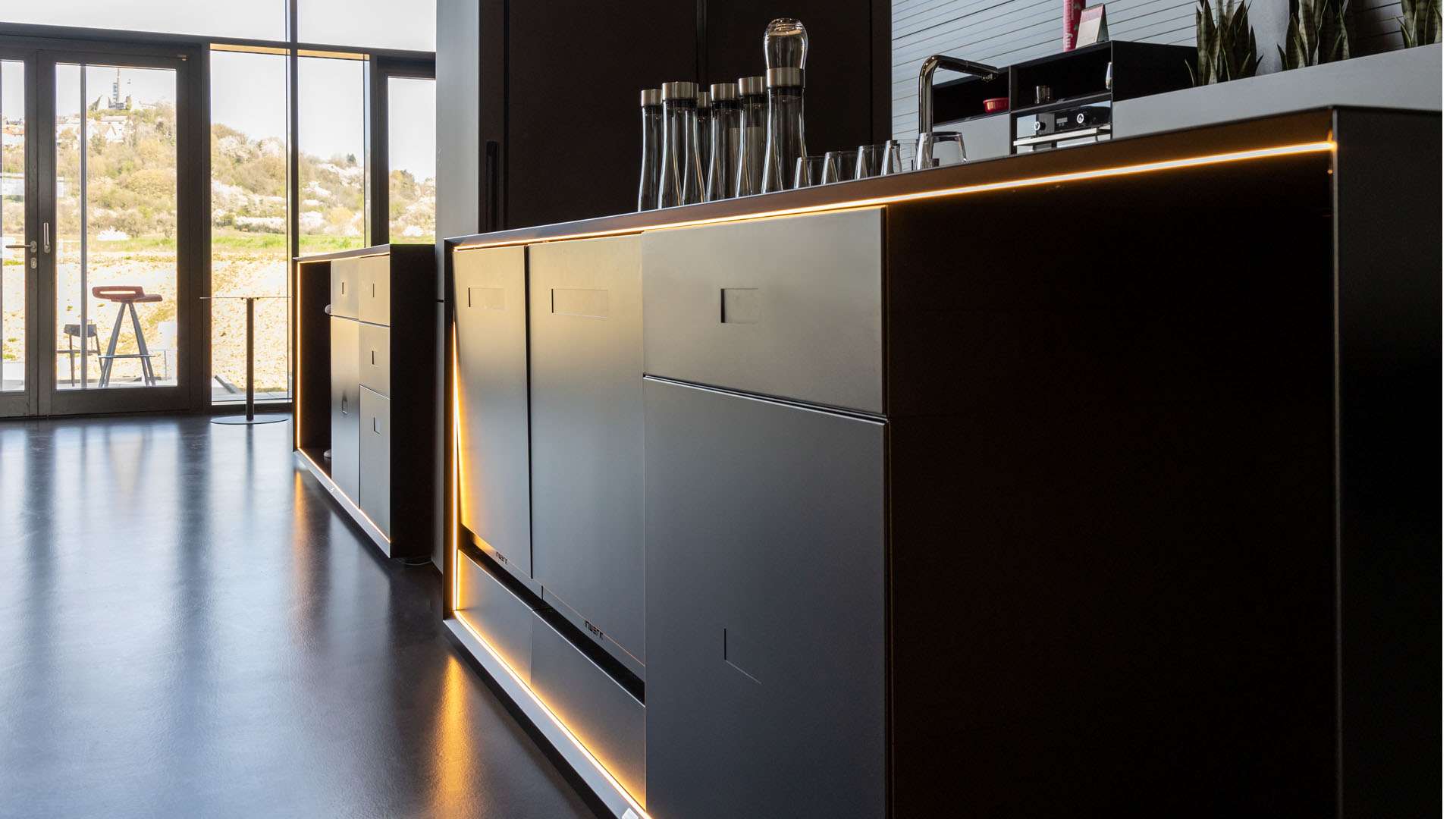 Büroküche Masterbox® mit Fachberatung bestellen | Inwerk Büromöbel